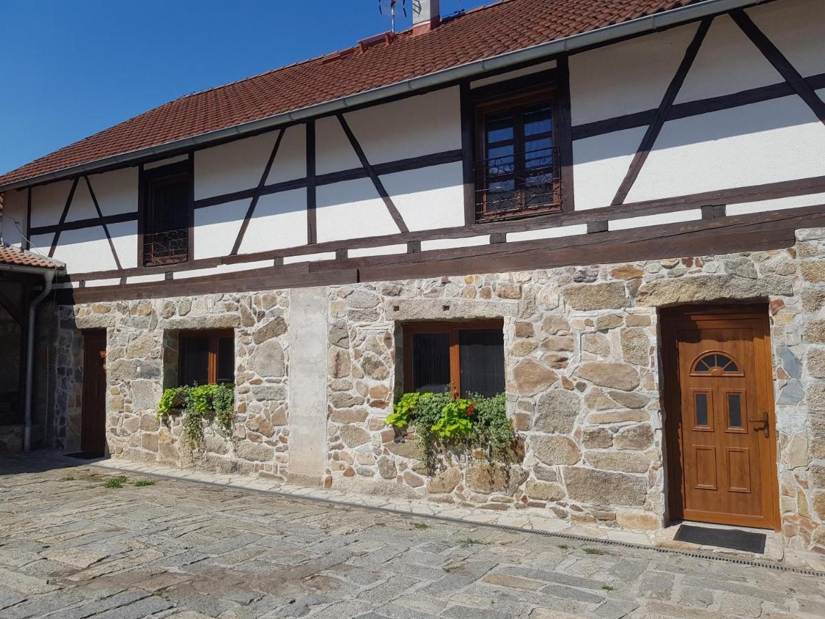 Penzion na statku Březová Brezova  Esterno foto
