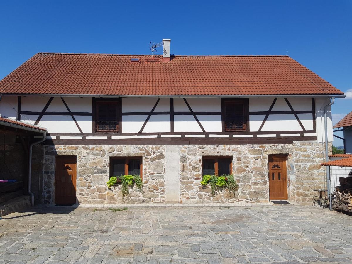 Penzion na statku Březová Brezova  Esterno foto